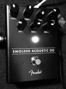 Fender smolder deals acoustic overdrive